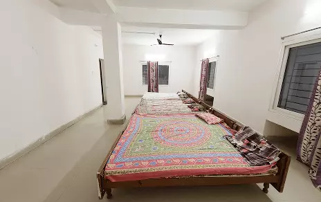 Yatri Nivas Hall